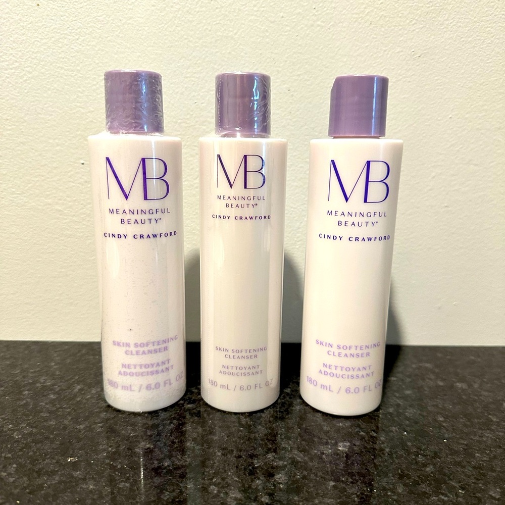MEANINGFUL BEAUTY Cindy Crawford Skin Softening Cleanser 6.0 Fl Oz.